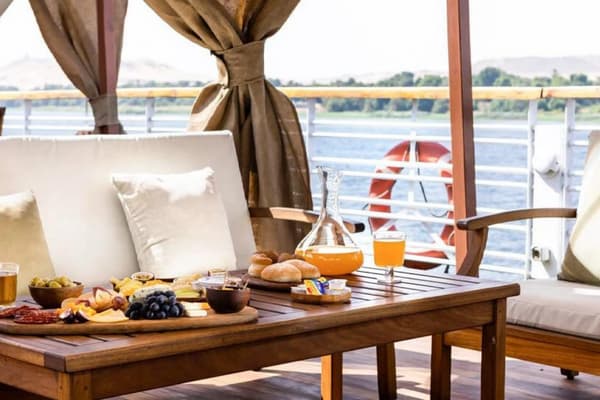 breakfast on the Nile Cruise