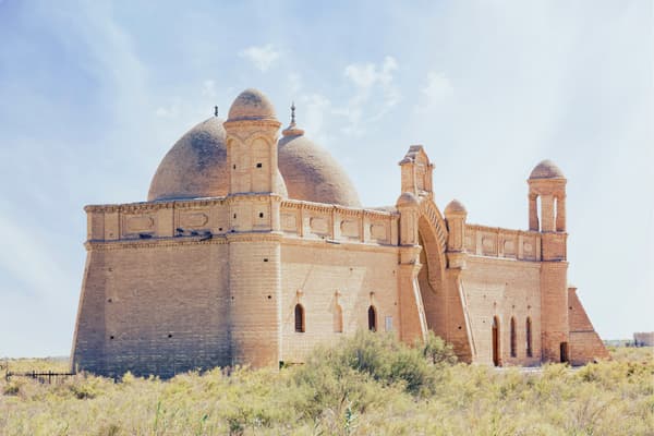 Tavus Baba's Tomb